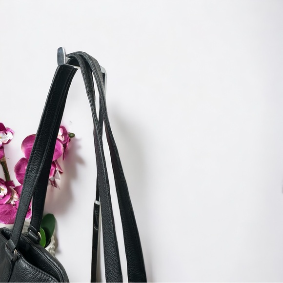 Authentic Michael Kors Double Zip Pebbled Leather Hobo Bag w/ COA - Picture 6 of 15